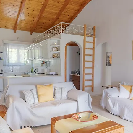 Heliotropio Сasa de vacaciones Kalamákion